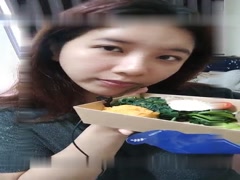 最骚麻豆女神【吴梦梦】首度亲临平台与众狼友亲密接触 玉米炮机玩浪穴 刮毛各种玩弄 真实高潮浪叫  高清源码录制